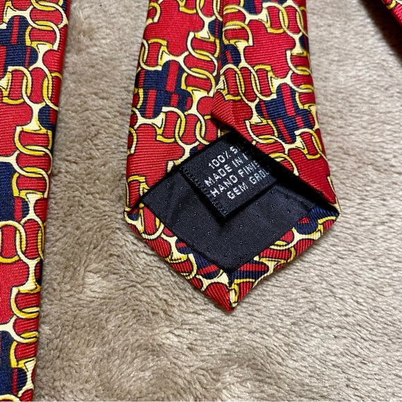 Gucci Vintage Silk Tie - Picture 2 of 4